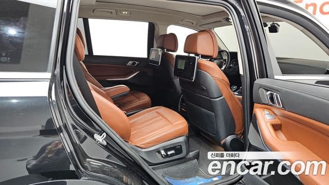 BMW X7 (G07) xDrive 40d Design Pure Excellence 6인승, 2022 12