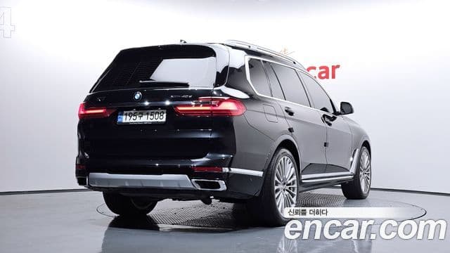 BMW X7 (G07) xDrive 40d Design Pure Excellence 7인승, 2022 2