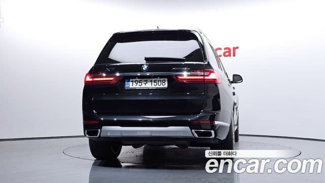 BMW X7 (G07) xDrive 40d Design Pure Excellence 7인승, 2022 4
