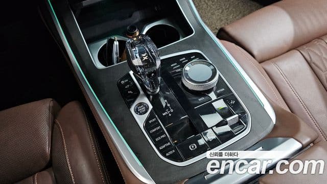 BMW X7 (G07) xDrive 40d Design Pure Excellence 7인승, 2022 9