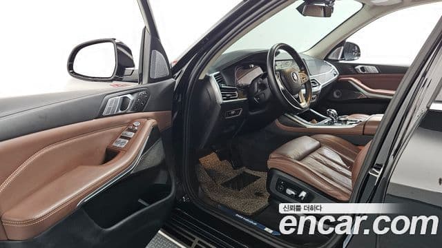 BMW X7 (G07) xDrive 40d Design Pure Excellence 7인승, 2022 10