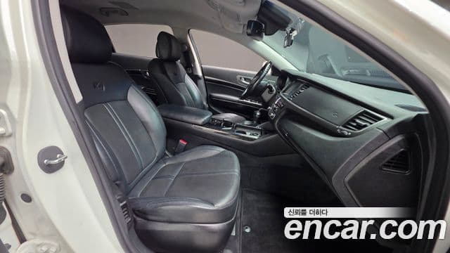 Kia K9 Prestige, 2014 10