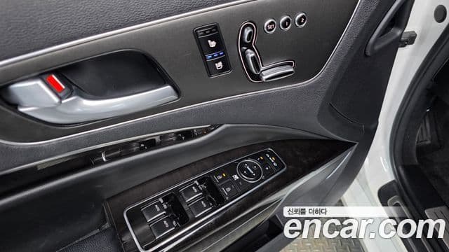 Kia K9 Prestige, 2014 13