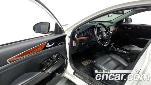 Kia All New K7 3.0 LPI Luxury (арендный автомобиль), 2017 10