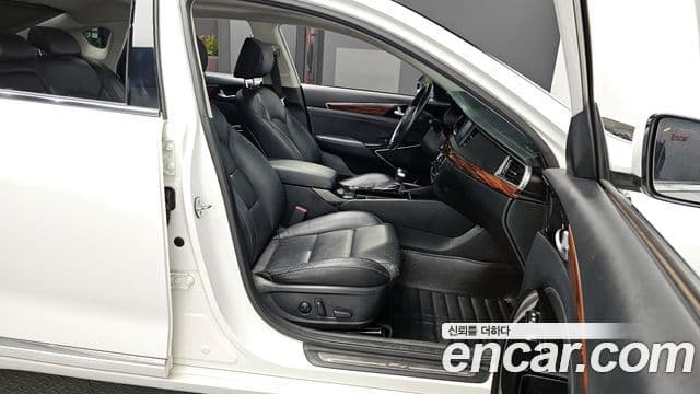 Kia All New K7 3.0 LPI Luxury (арендный автомобиль), 2017 11