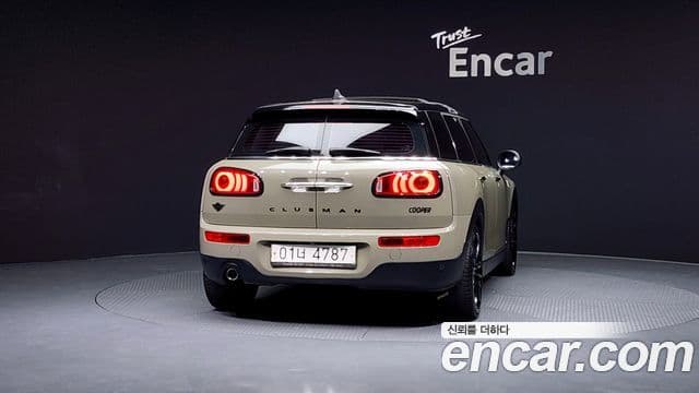 Mini Cooper 클럽맨 2세대, 2019 4