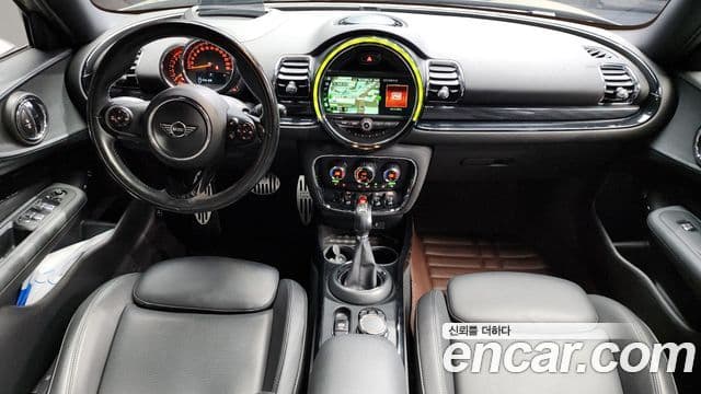 Mini Cooper 클럽맨 2세대, 2019 7