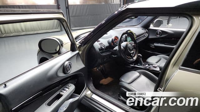 Mini Cooper 클럽맨 2세대, 2019 10