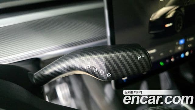 Tesla модель Y Long Range AWD, 2023 9