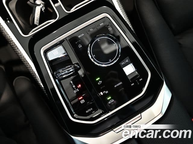 BMW 7시리즈 (G70) 750e xDrive M Sport, 2024 9
