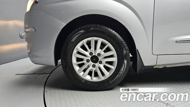 KG모빌리티(SsangYong) Korando 투리스모 4WD LT 11인승, 2014 все фото