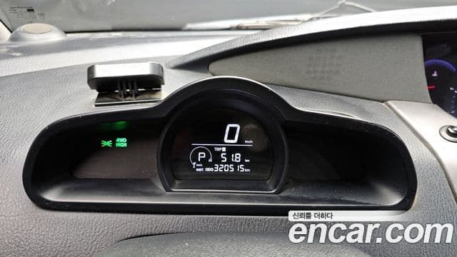 KG모빌리티(SsangYong) Korando 투리스모 4WD LT 11인승, 2014 8