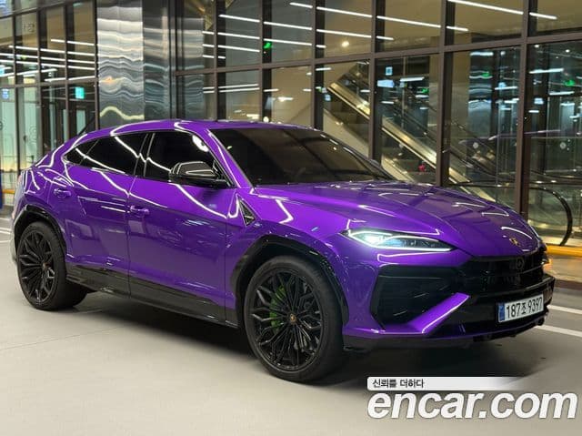 Lamborghini Urus 4.0 V8 SE, 2025 12