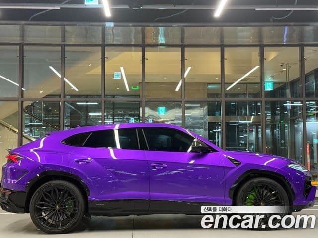 Lamborghini Urus 4.0 V8 SE, 2025 15