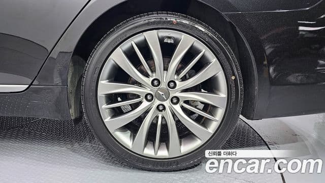 Genesis G80 Premium Luxury, 2018 все фото