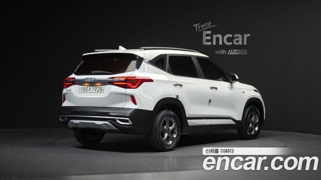 Kia Seltos Trendy, 2023 2