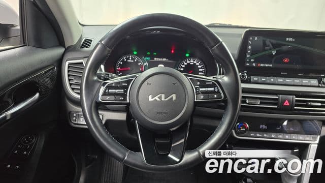 Kia Seltos Trendy, 2023 13