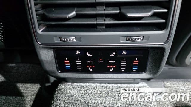 Audi Q8 (4M) Exclusive, 2023 19