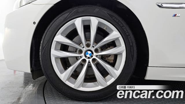BMW 5시리즈 (F10) 528i M Aero Dynamic, 2016 все фото