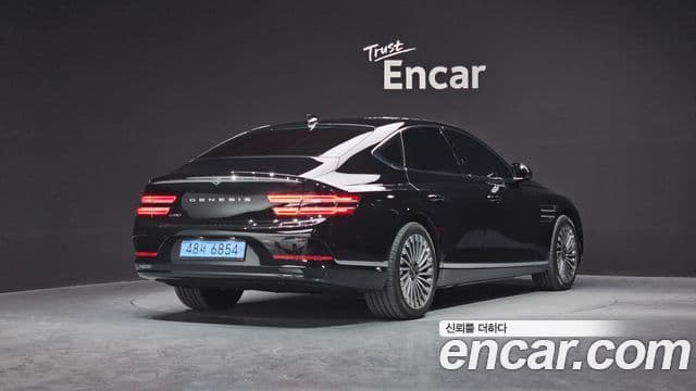 Genesis electrified G80 (RG3) e-AWD, 2022 11