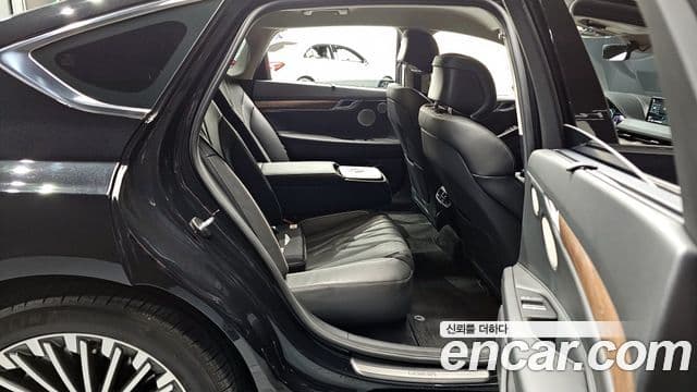 Genesis electrified G80 (RG3) e-AWD, 2022 4