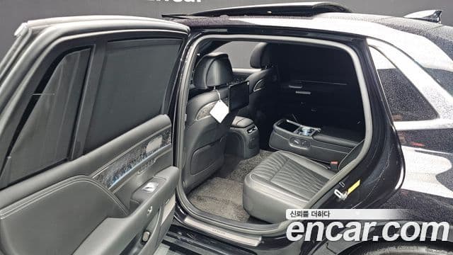 Genesis G90 (RS4) бензин 3.5 турбо AWD, 2022 13