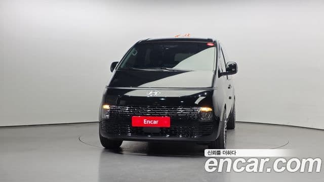 Hyundai Staria Modern, 2024 3