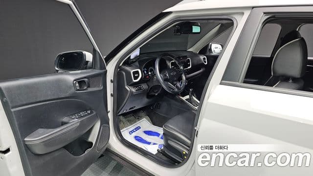 Hyundai Venue 1.6 Flux, 2022 10