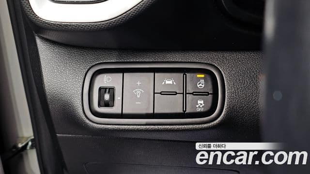 Hyundai Venue 1.6 Flux, 2022 13