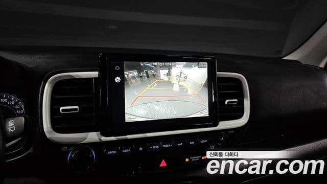 Hyundai Venue 1.6 Flux, 2022 16