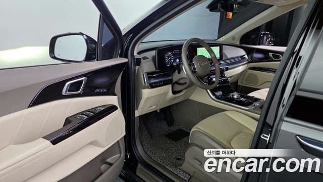 Kia Carnival 4세대 Signature, 2023 10