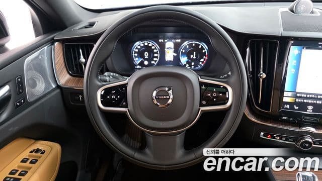 Volvo XC60 2세대 B5 Inscription, 2021 13