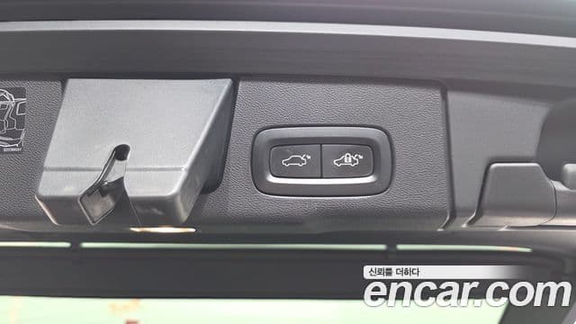 Volvo XC60 2세대 B5 Inscription, 2021 20