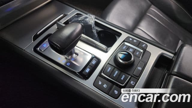 Genesis G80 Premium Luxury, 2017 9