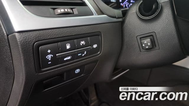 Genesis G80 Premium Luxury, 2017 16