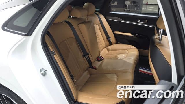 Kia K5 3세대 Signature, 2023 12