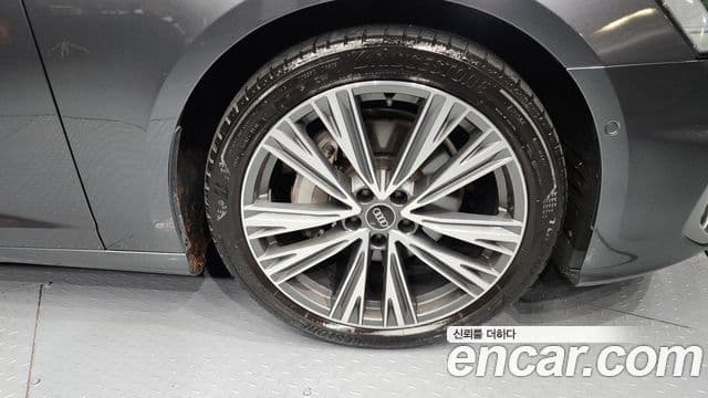 Audi A6 (C8) Premium, 2023 все фото