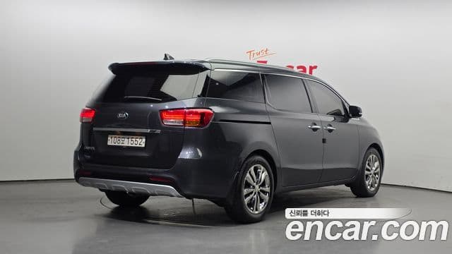Kia All New Carnival Noblesse, 2017 9