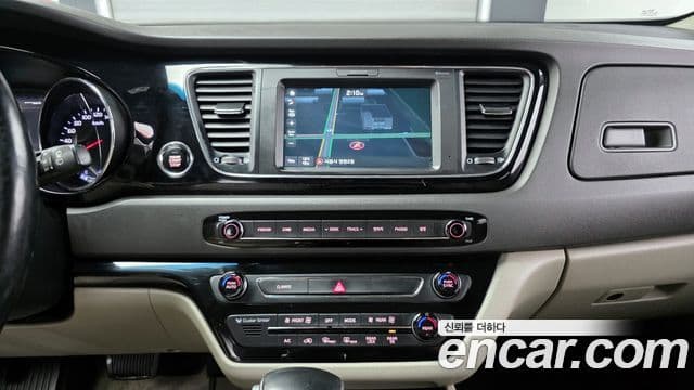 Kia All New Carnival Noblesse, 2017 17