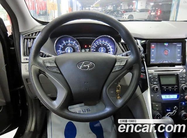 Hyundai YF Sonata Y20 Grand, 2011 8
