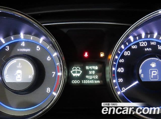 Hyundai YF Sonata Y20 Grand, 2011 9