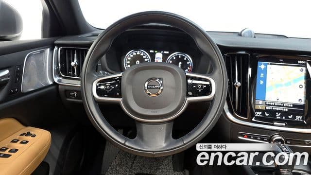 Volvo S60 3세대 T5 Inscription, 2020 19