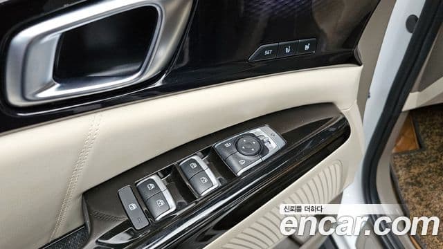 Kia Carnival 4세대 9인승 High Limousine(компания по спецнадстройкам), 2022 19