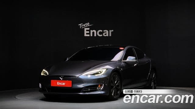 Tesla модель S performance, 2020 1