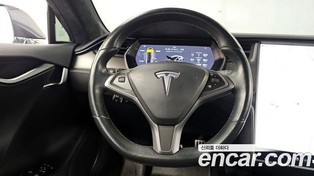 Tesla модель S performance, 2020 13