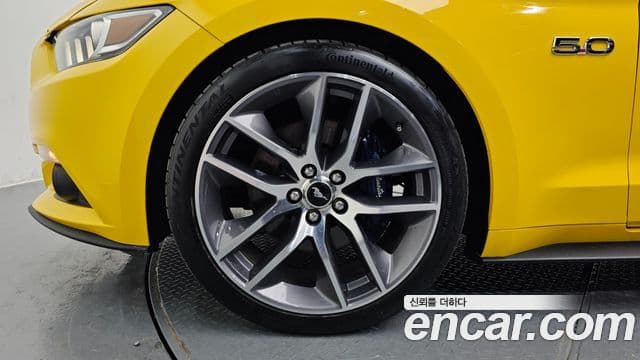 Ford Mustang GT кабриолет, 2017 все фото