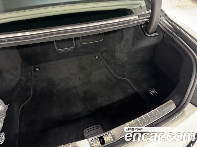 Bentley Flying Spur 3세대, 2021 16