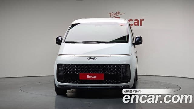 Hyundai Staria Inspiration, 2022 3