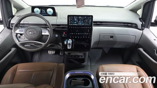 Hyundai Staria Inspiration, 2022 7