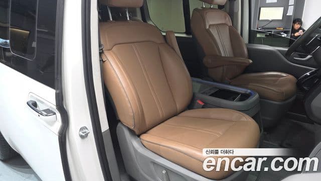 Hyundai Staria Inspiration, 2022 10